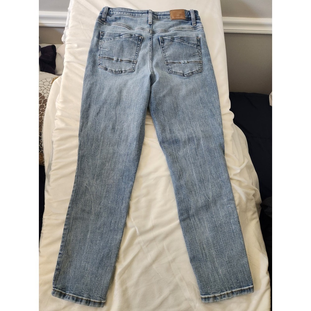 BKE Ellie High Rise Mom Jean Sz 28 straight leg pockets medium wash classic - Picture 3 of 9